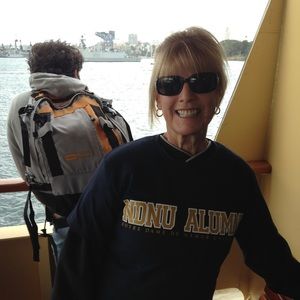 Meet your Posher, Suzanne